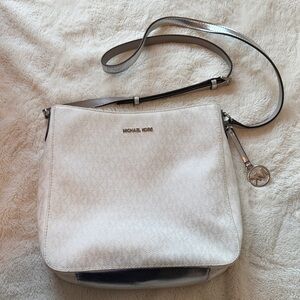 Michael Kors Crossbody Bag